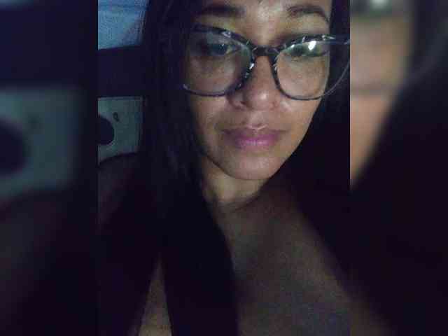 Letty33 webcam