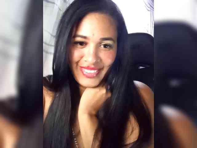 Letty33 webcam