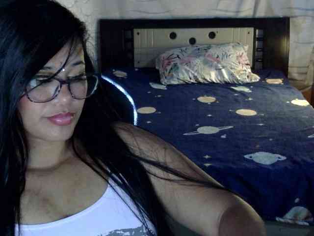 Letty33 webcam
