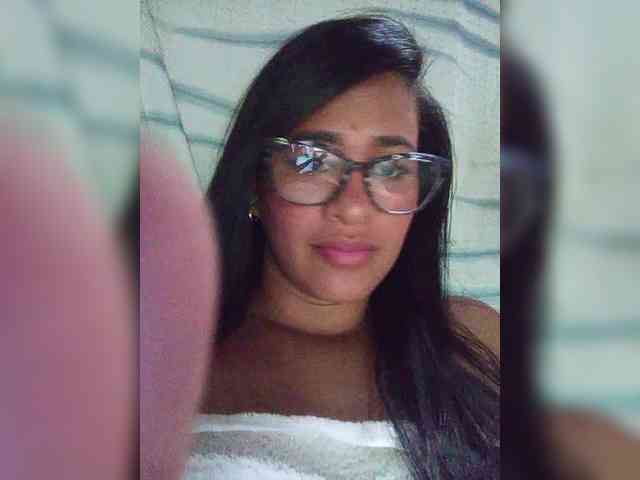 Letty33 webcam