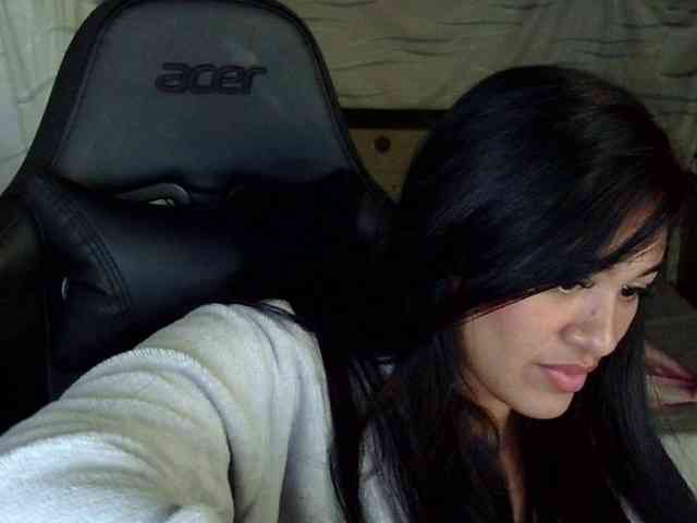 Letty33 webcam