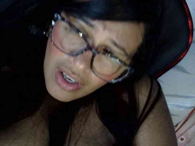 Letty33 webcam
