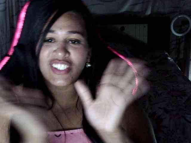 Letty33 webcam