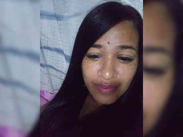 Letty33 webcam