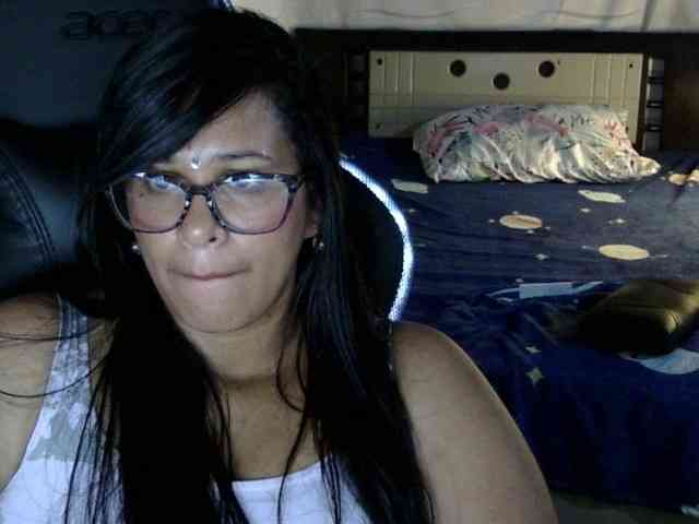 Letty33 webcam