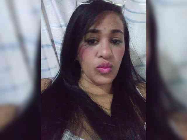 Letty33 webcam