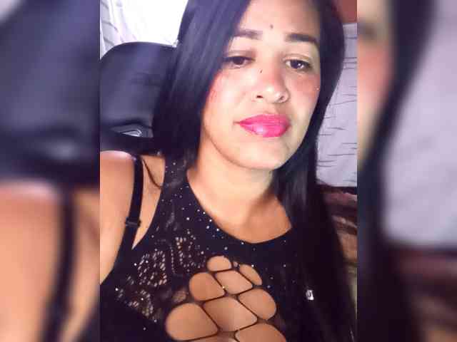 Letty33 Live Webcam on BongaCams