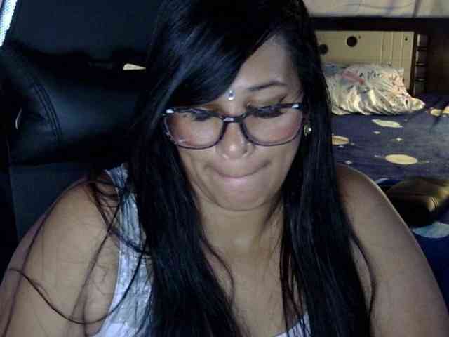 Letty33 webcam