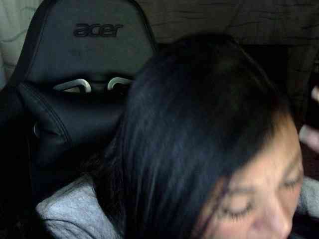 Letty33 webcam