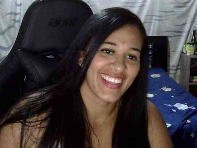 Letty33 webcam