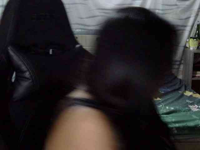 Letty33 webcam
