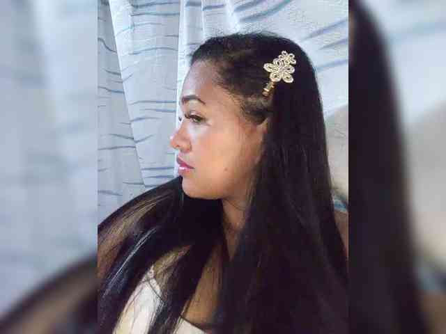 Letty33 webcam