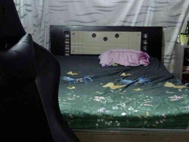 Letty33 webcam
