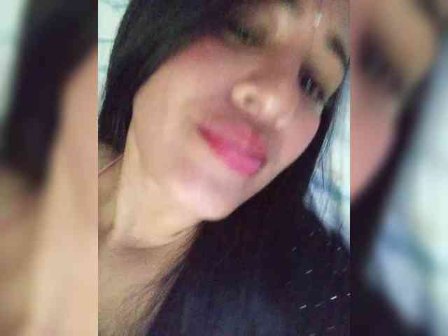 Letty33 webcam