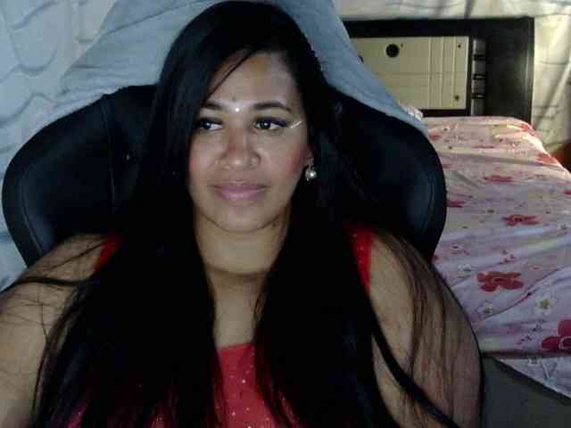 Letty33 webcam
