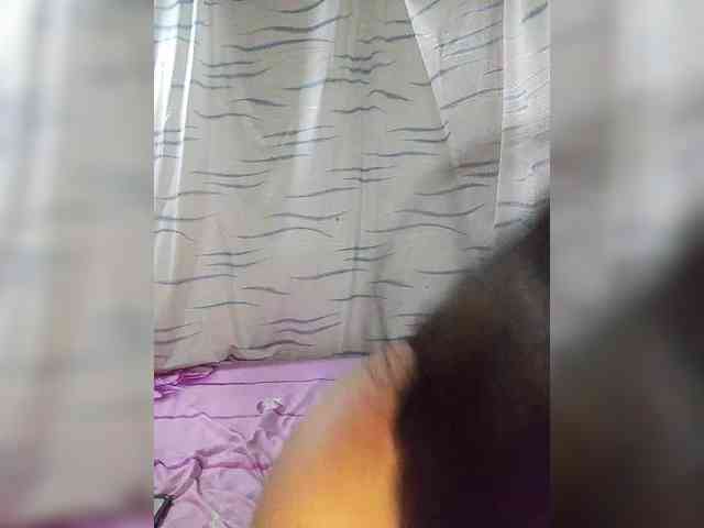 Letty33 webcam
