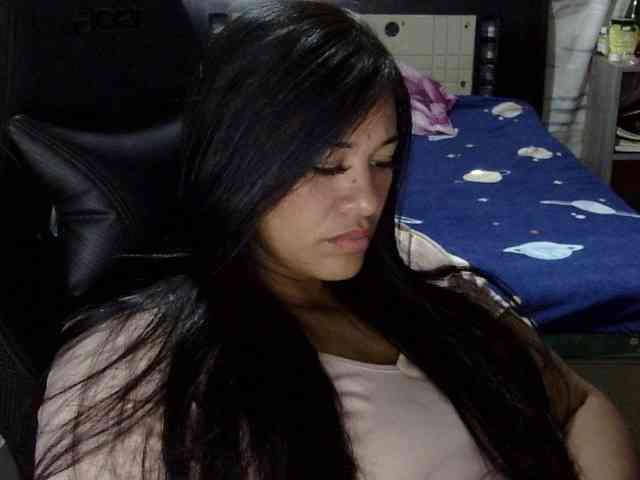 Letty33 webcam
