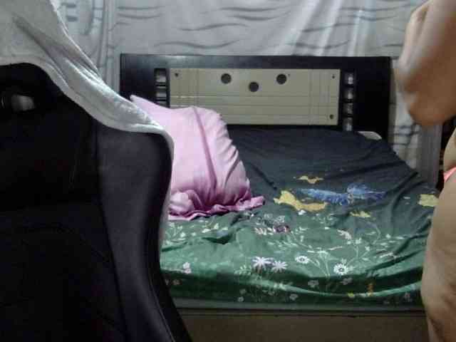 Letty33 webcam
