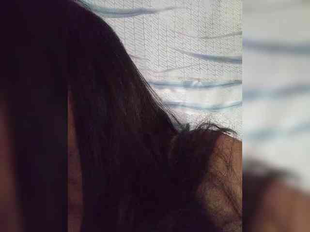 Letty33 webcam