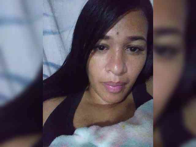 Letty33 webcam
