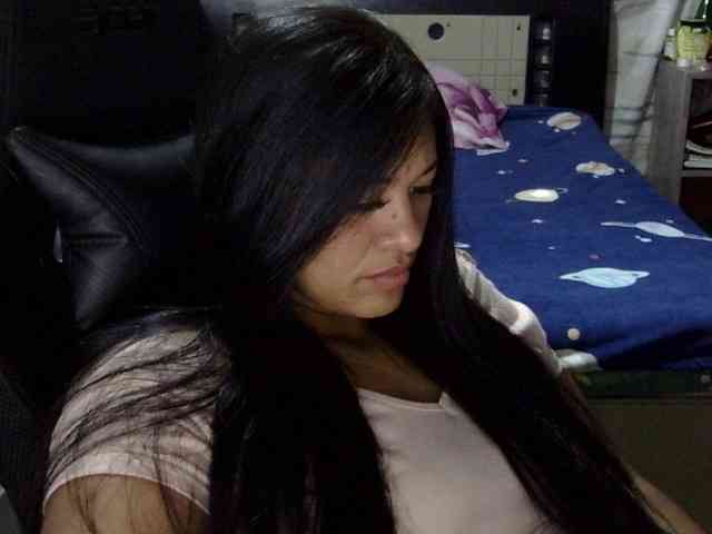 Letty33 webcam