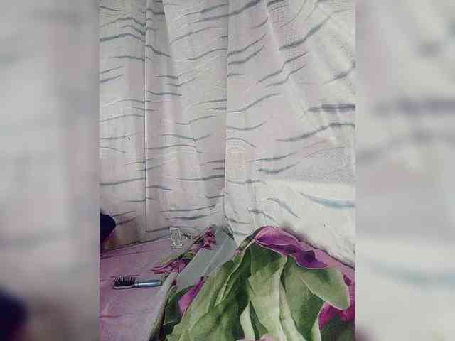 Letty33 webcam
