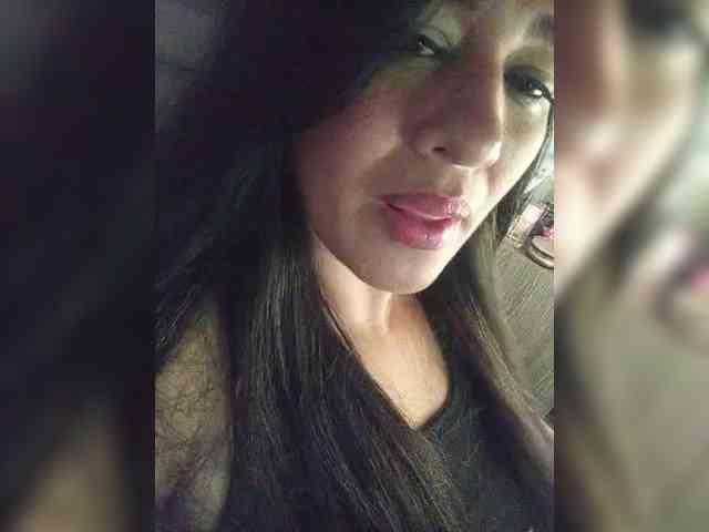 Letty33 webcam