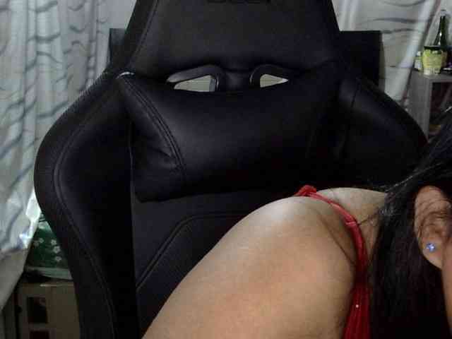 Letty33 webcam