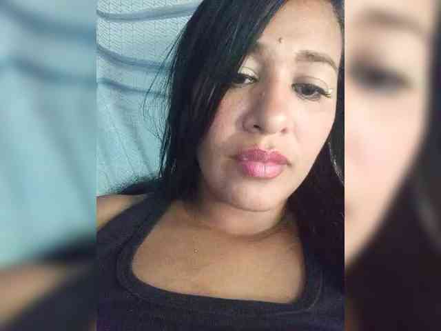 Letty33 webcam