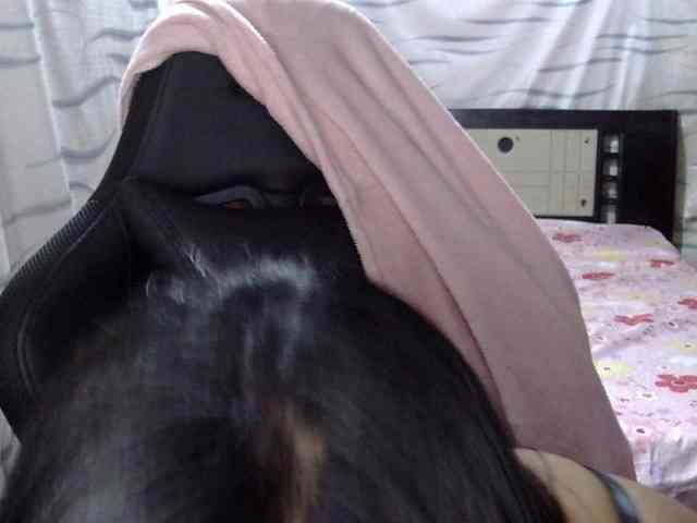 Letty33 webcam