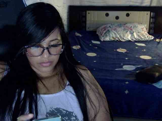 Letty33 webcam