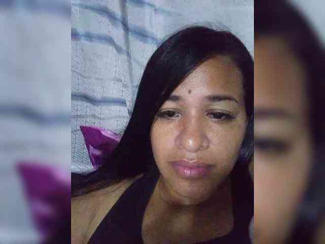 Letty33 webcam