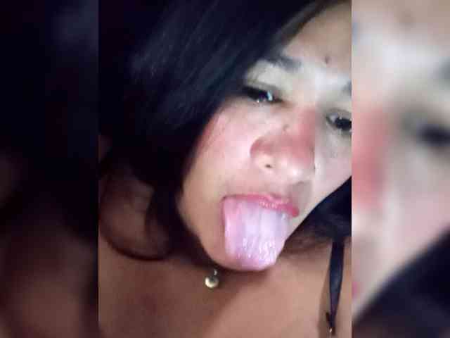 Letty33 Live Webcam on BongaCams