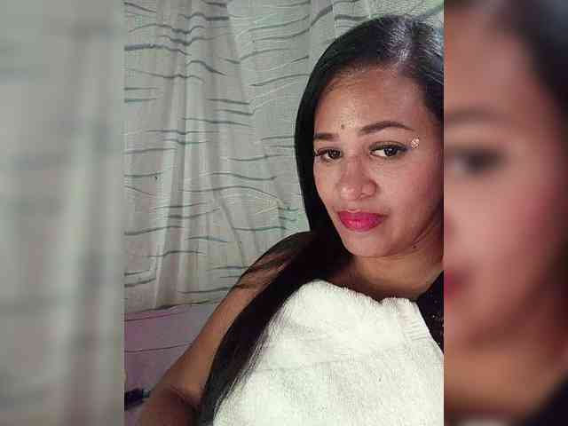 Letty33 webcam