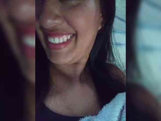 Letty33 webcam