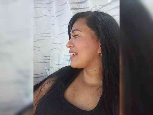 Letty33 webcam