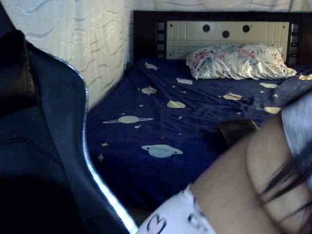 Letty33 webcam