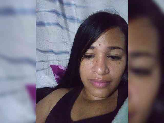 Letty33 webcam