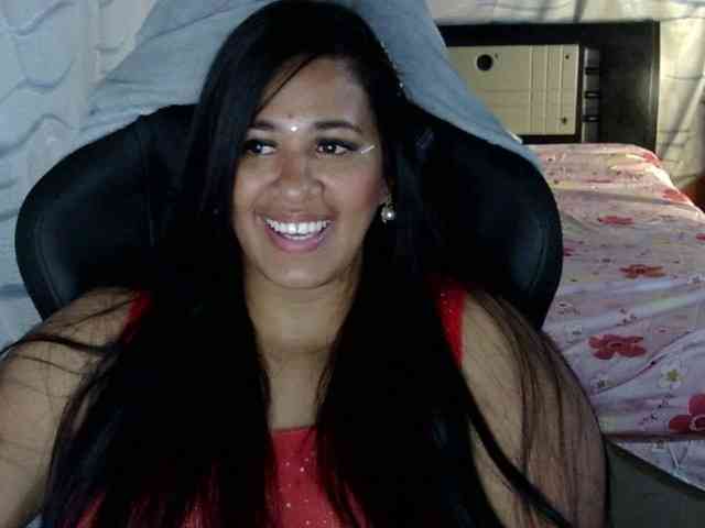 Letty33 webcam