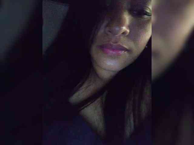 Letty33 webcam
