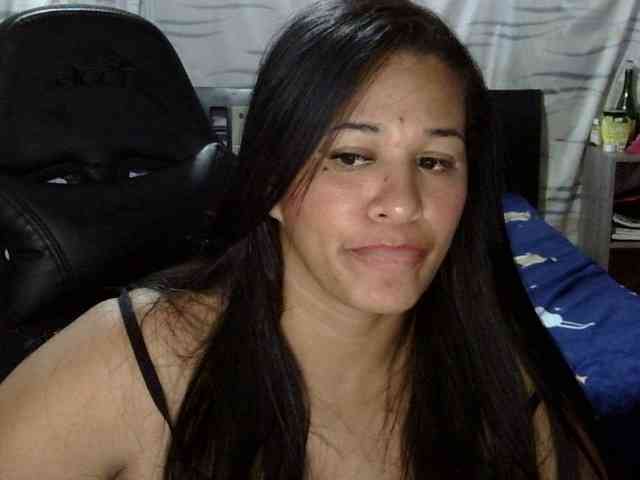 Letty33 webcam