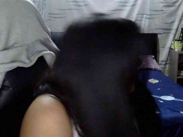 Letty33 webcam