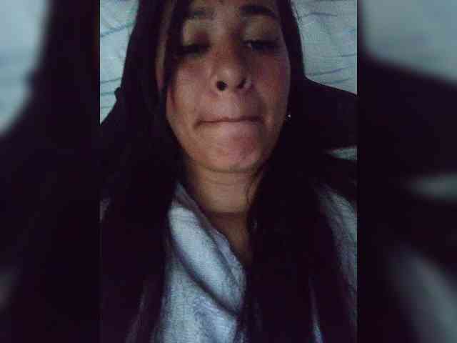 Letty33 webcam