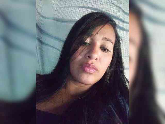 Letty33 webcam