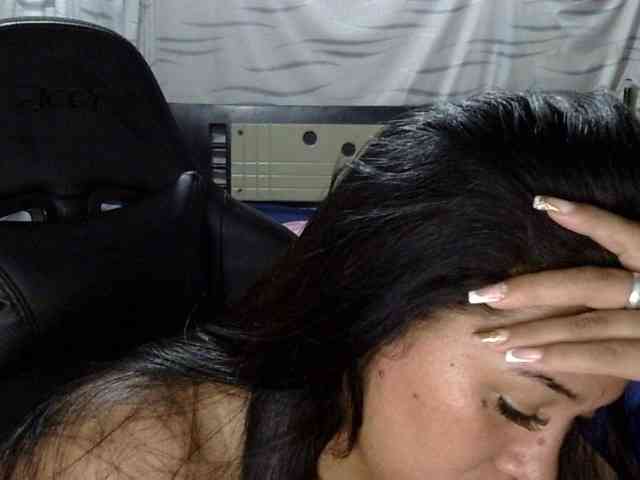 Letty33 webcam