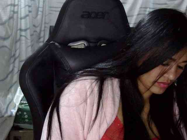 Letty33 webcam