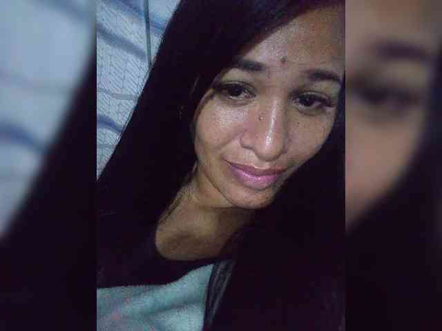 Letty33 webcam