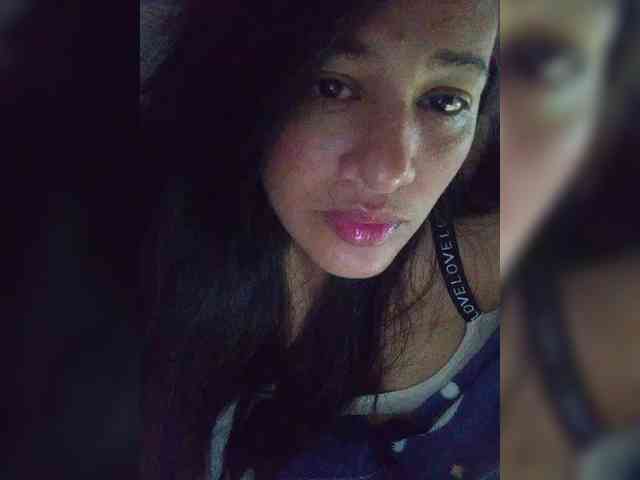 Letty33 webcam