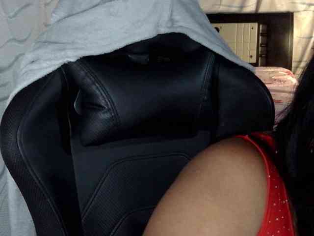 Letty33 webcam