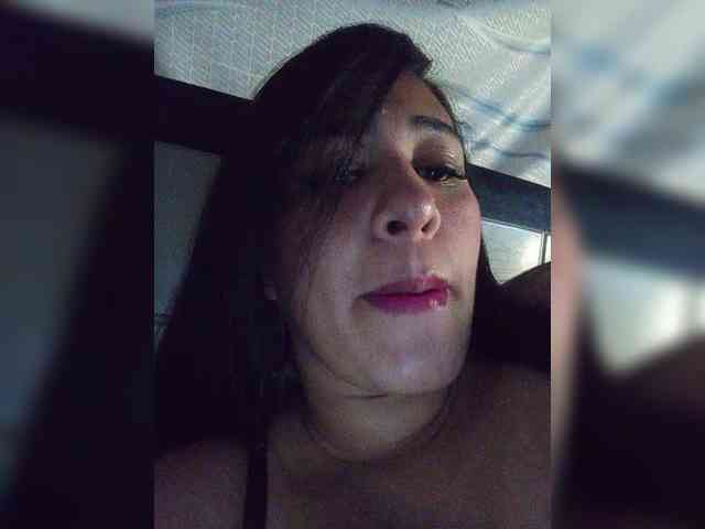 Letty33 webcam